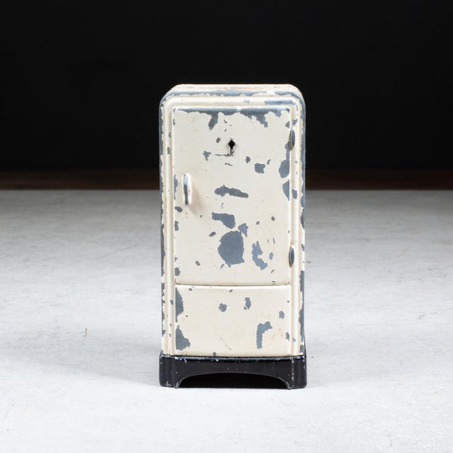 ABOUT These miniature banks were not sold in retail stores; instead, they were used as unique promotional advertising...