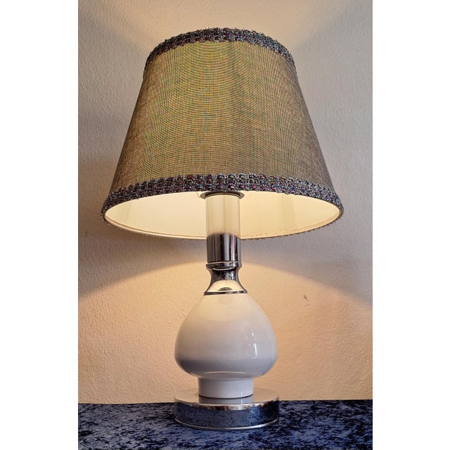 1970s Vintage Table Lamp with White Porcelain Base, Chrome-Plated Metal Mount and Handmade Fabric Shade, 1970s For Sale - Image 5 of 9