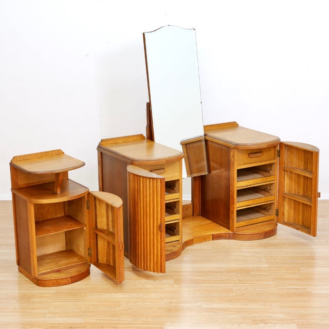 Brown 1930s British Made Art Deco Vanity & Nightstand Set For Sale - Image 8 of 13