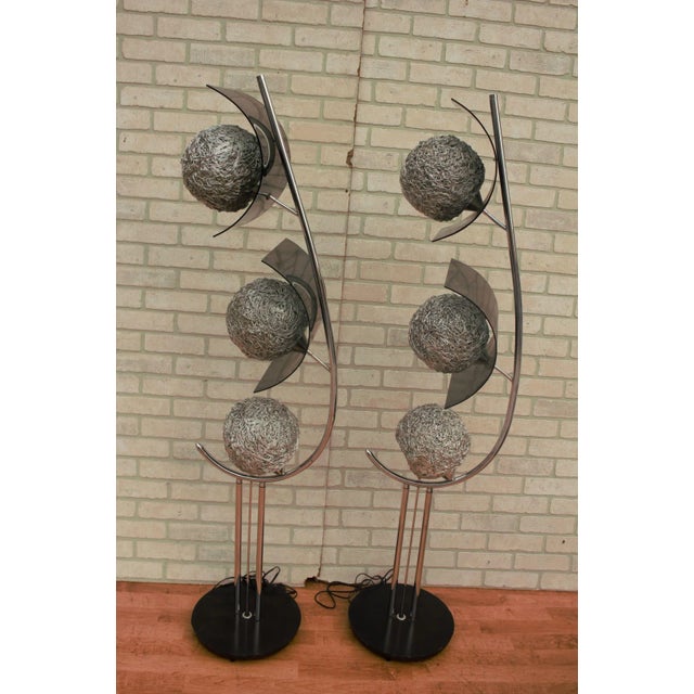 MCM Space Age Atomic Metal Spaghetti Shade Lamp - Pair For Sale - Image 4 of 12