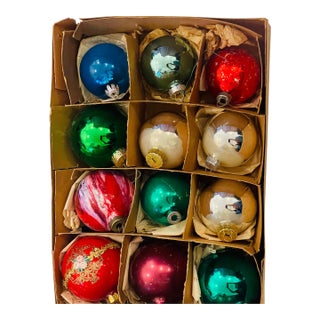 1950 Th American Glass Christmas Ornaments Box For Sale