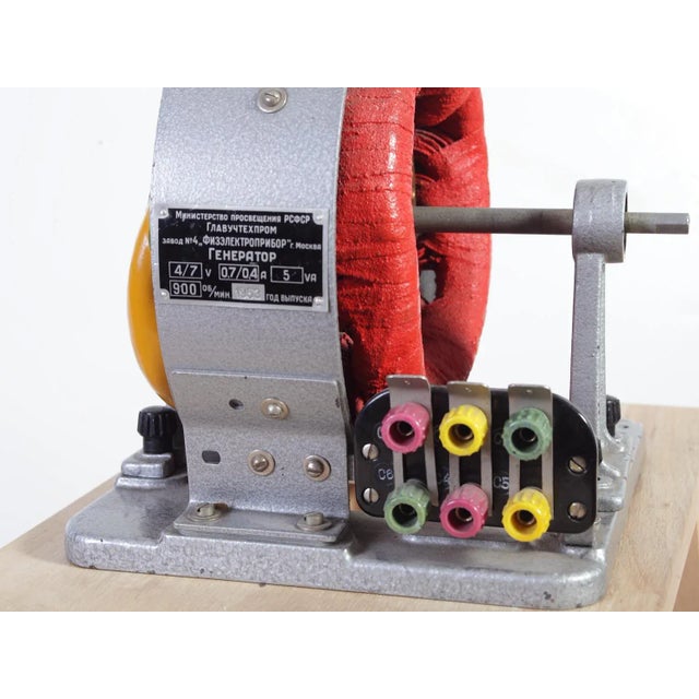 Mid-Century Model Engine, 1960s For Sale - Image 6 of 10