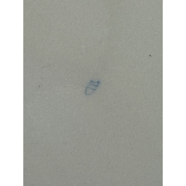 19th Century Pink Floral Cabinet Plates a Pair For Sale - Image 12 of 12