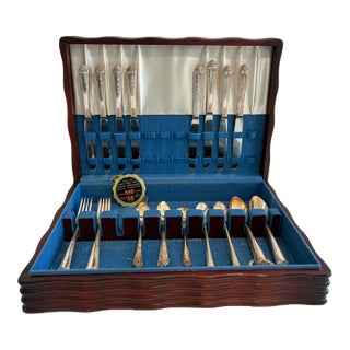 Vintage Rogers & Bro Silverplate Flatware Set, 41 Pieces With Wood Chest For Sale