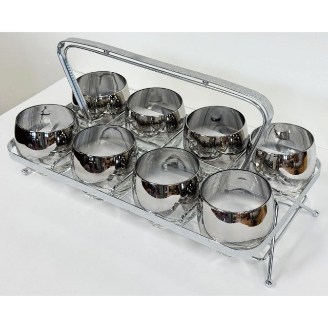 Mid-Century Modern Vintage Dorothy Thorpe Silver Fade Roly Poly Glasses Set of 8 in Caddy For Sale - Image 3 of 11