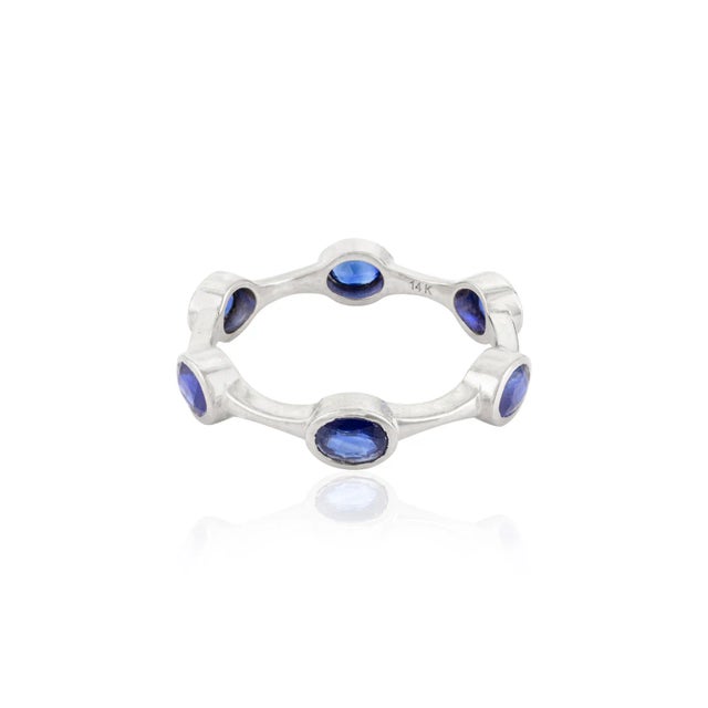 Minimal Everyday Blue Sapphire Stackable Band Ring in 14k Size 6 For Sale In New York - Image 6 of 10