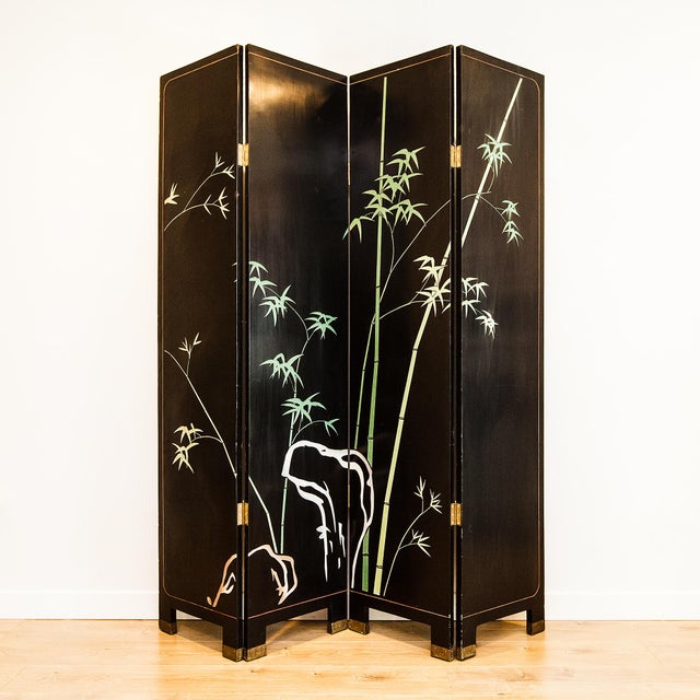 1960s Hollywood Regency Chinoiserie Black Lacquer & Gilt Four-Panel Room Divider For Sale - Image 10 of 15