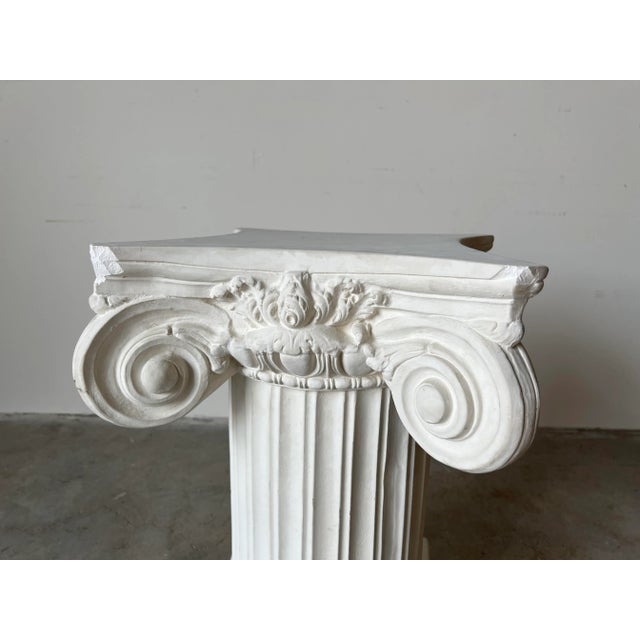 Vintage Neoclassical - Style Column Plaster Pedestal / Side Table Base For Sale - Image 9 of 13