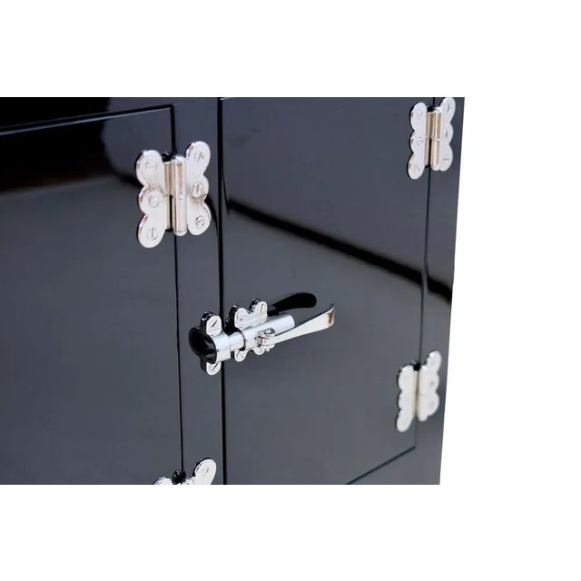 Art Deco French Black Lacquer with Side Element Dry Bar, 1930s, Set of 2 For Sale - Image 10 of 12