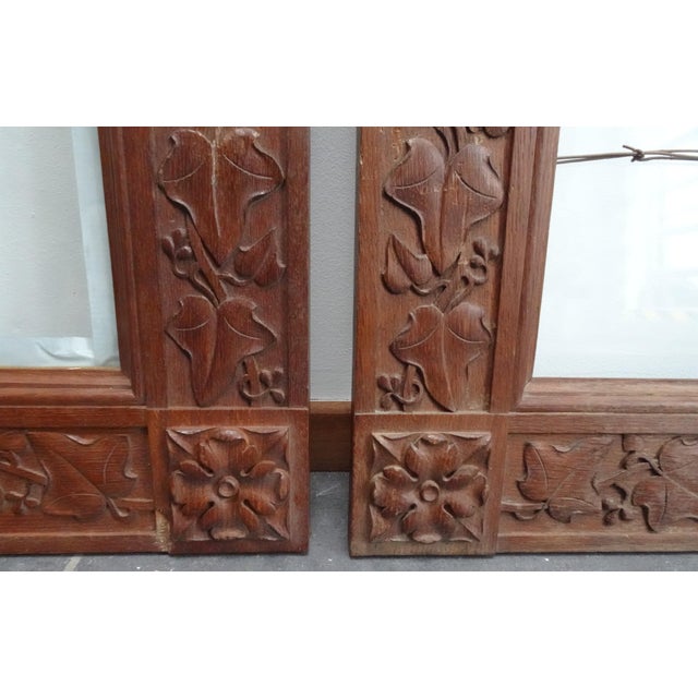 Inner measurements 46.5 x 38 cm