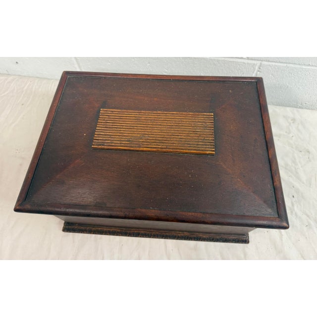 Quality Antique 19th Century Handmade Mahogany Wood Wooden Jewelry Sewing Box For Sale In New York - Image 6 of 11