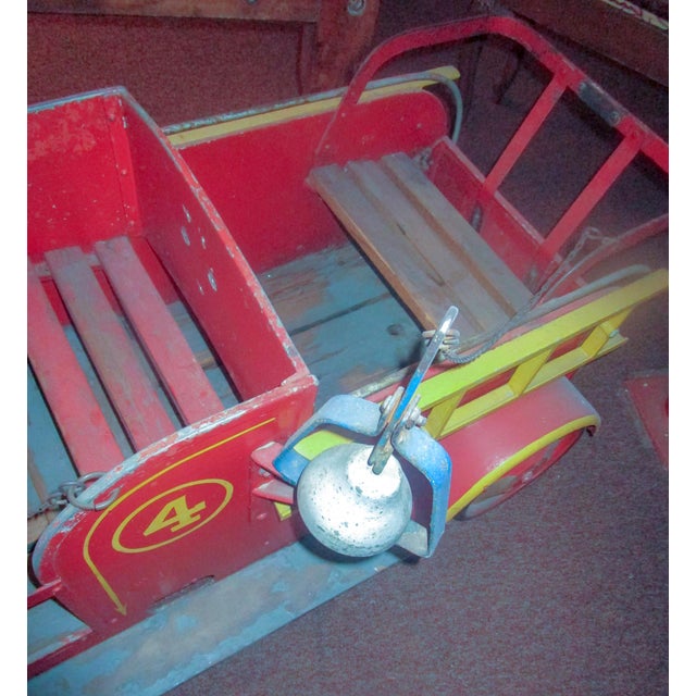Metal 1940s Coney Island Amusement Park Kiddie Car Fire Engine in Original Condition For Sale - Image 7 of 9