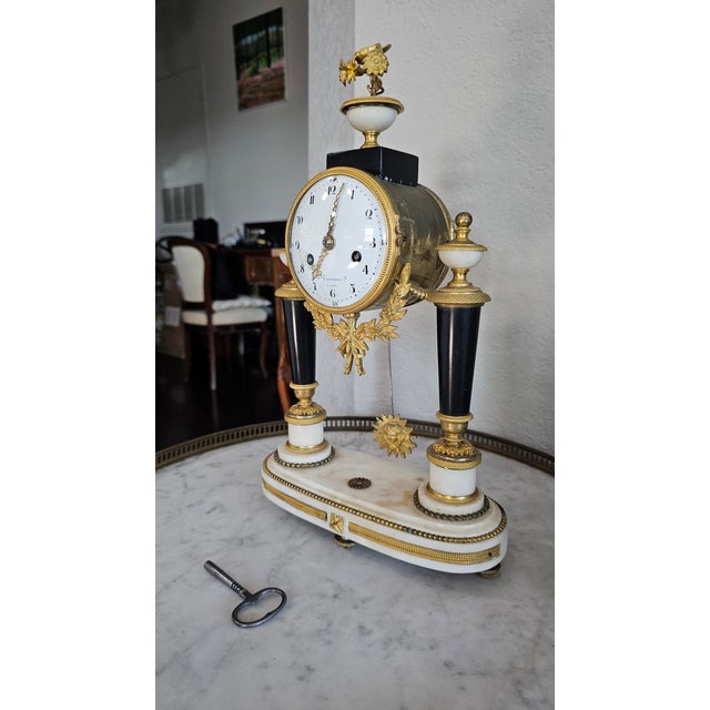 Late 18th Century Louis XVI Ormolu-Mounted Black and White Marble Mantel Clock by Rouviere For Sale - Image 11 of 12