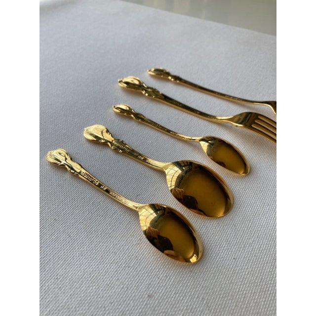 1980s Vintage Rogers Bros Gold Plated Reflection Mixed Size Flatware 5 Pieces Set For Sale - Image 5 of 6