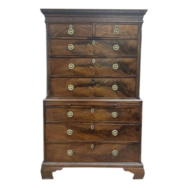 18th Century English 8-Drawer Chest on Chest For Sale