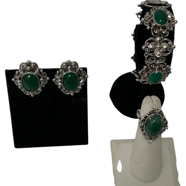 1920s Antique Fratelli Peruzzi Florence 800 Silver Green Onyx Jewelry Suite Bracelet Earrings Ring C. 1920s-1930s For Sale - Image 5 of 6