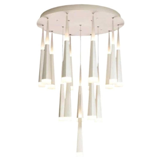 White Meteoriti Di Metallo Chandelier in Aluminum and Acrylic by Jago For Sale - Image 10 of 10