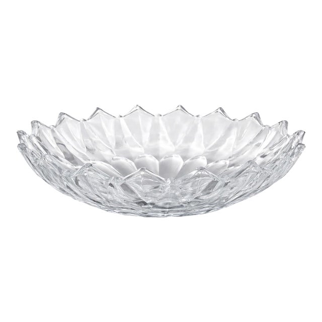 Vintage Clear Glass Faceted Centerpiece Bowl – Scalloped Edge Geometric Design For Sale