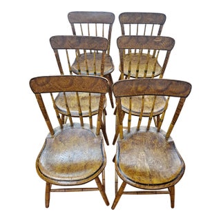 Set of Six Early 19th Century American Windsor Thumb Back Birdcage Painted Side Chairs For Sale