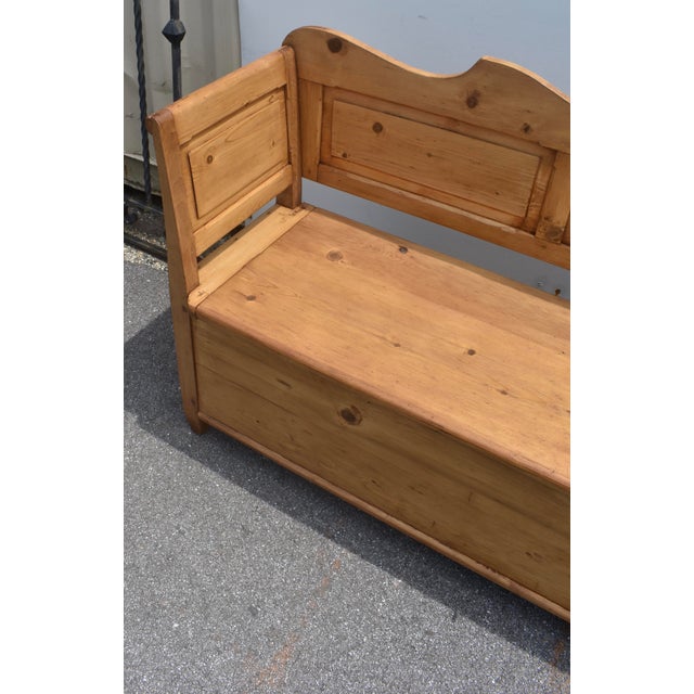 Pine and Oak Storage Bench or Settle For Sale - Image 10 of 15