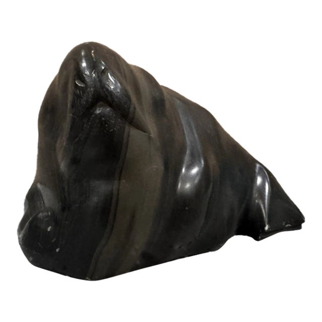 1970s Inuit Native Josie Nuluki Soapstone Carved Seal For Sale