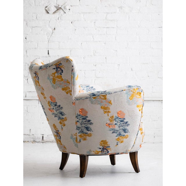 Mid-Century Accent Chair in Dedar Milano, ‘Say Goodbye Flora’ For Sale - Image 4 of 10