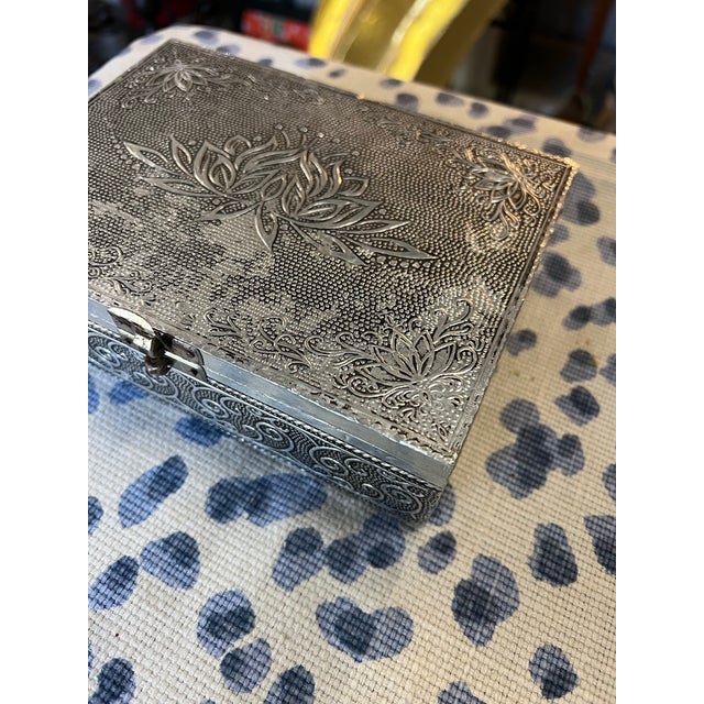 Vintage Silver Etched Wooden Box For Sale - Image 4 of 8