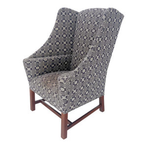 Unusual Deep Wings Federal Style Mahogany Base Wing Club Armchair