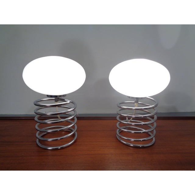 Metal Opaline Glass and Chrome Spiral Table Lamp by Ingo Maurer for Honsel, Germany, 1970s For Sale - Image 7 of 13