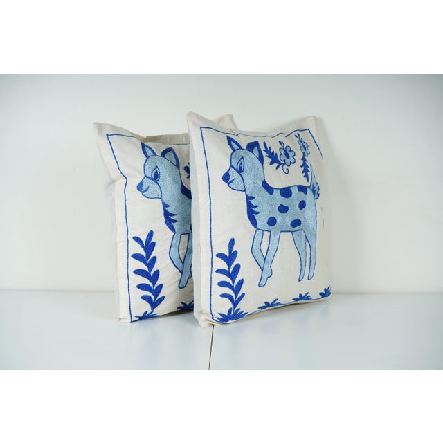 Uzbek Suzani Pillow Cover Elevate your home decor with our Turkish Suzani Pillow Cover, featuring exquisite vintage Uzbek...