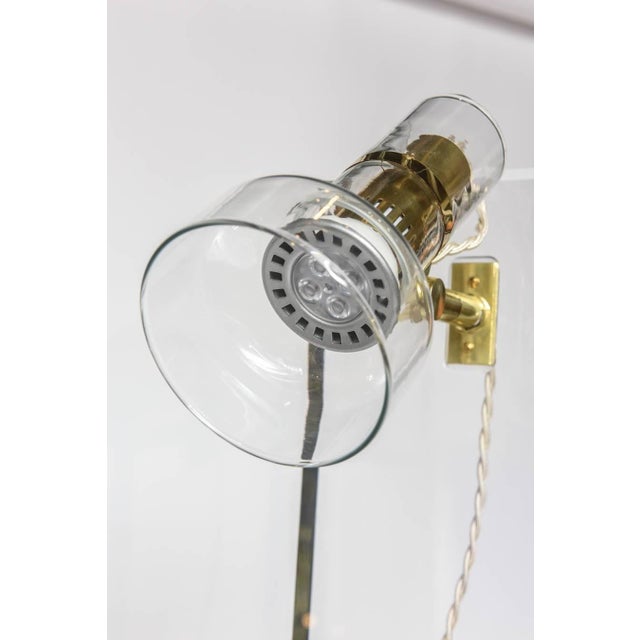 Late 20th Century Unique Lucite Table Lamp with Articulating Glass Diffuser For Sale - Image 5 of 18