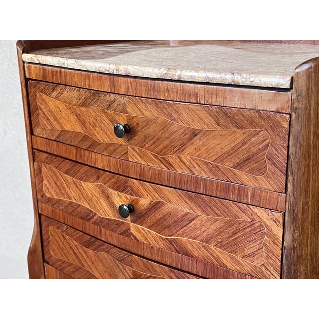 Brown Early 20th Century Pair of Louis XVI Style Marble-Top, Bronze and Walnut Nightstands For Sale - Image 8 of 18