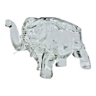 Vintage 1930s Co-Operative Flint Glass Co. Clear Elephant Figural Covered Box For Sale