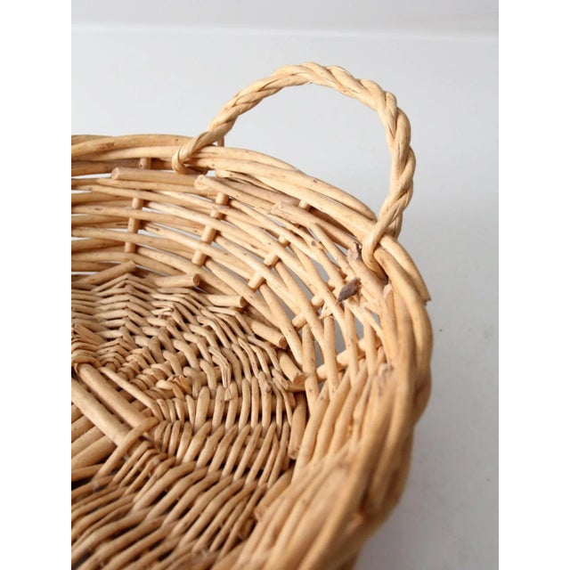 Late 20th Century Vintage Wicker Basket For Sale - Image 5 of 13