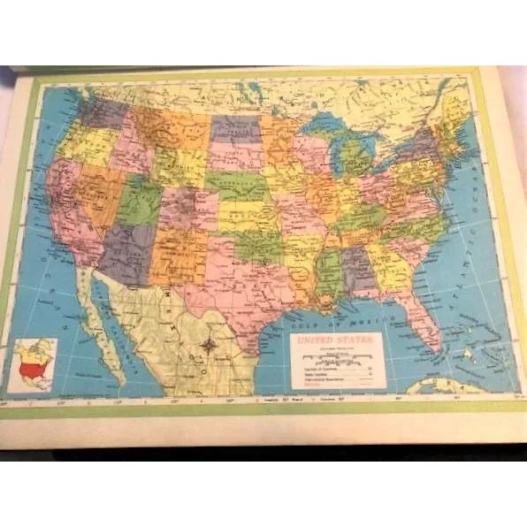 Paper 1956 Hammond Doubleday Illustrated World Atlas and Gazetteer For Sale - Image 7 of 13