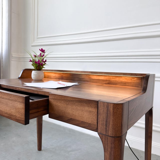 Handcrafted Mid-Century Modern Walnut Writing Desk With Led Lighting, Drawer, and Built-in Cable Management For Sale - Image 11 of 18