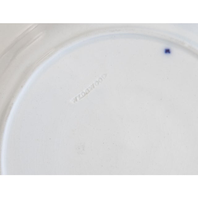 Ceramic 19th Century English Wedgwood Blue & White Pearlware Sunflower Plate For Sale - Image 7 of 8