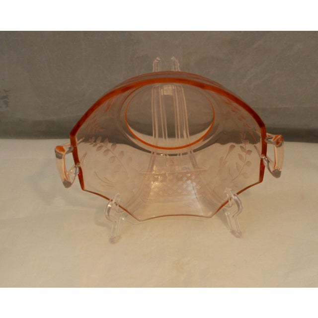 Glass Vintage Elegant Pink Depression Glass Scalloped Lattice & Floral Etched Serving Bowl With Handles For Sale - Image 7 of 13
