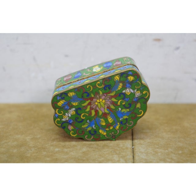 11 Vintage Enameled Cloisonne Trinket Keepsake Pill Match Boxes For Sale - Image 4 of 17