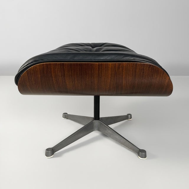 Set of American Modern Lounge Chair and Ottoman by Charles & Ray Eames, 1970s For Sale - Image 15 of 18