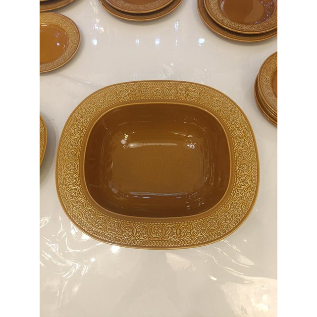 Terracotta Colored Ceramic Margherita Dinner Service by Antonia Campi for Richard Ginori, Italy, 1960s, Set of 57 For Sale - Image 14 of 17