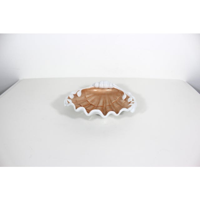 Mottahedeh Vintage Ceramic Shell Bowl Mottahedeh Vista Alegre Portugal For Sale - Image 4 of 10