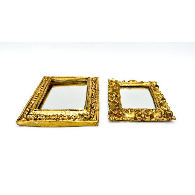 Florentine Pair of Vintage Italian Small Gilt Resin Wall Mirrors in Ornate Rococo Frames - Hollywood Regency, Rococo Revival For Sale - Image 4 of 13