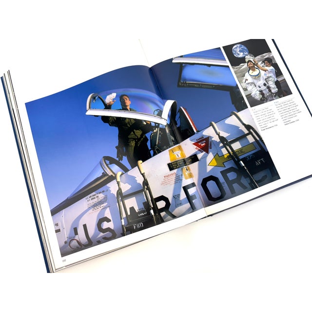 1986 First Edition "A Day in the Life of America" Hardcover Photography Book by Rick Smolan For Sale In Little Rock - Image 6 of 12