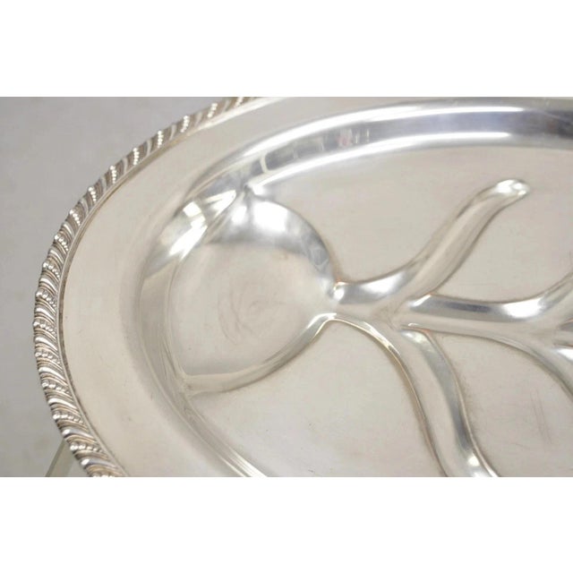 Vintage English Regency Silver Plated Oval Meat Cutlery Serving Platter Tray For Sale In Philadelphia - Image 6 of 11