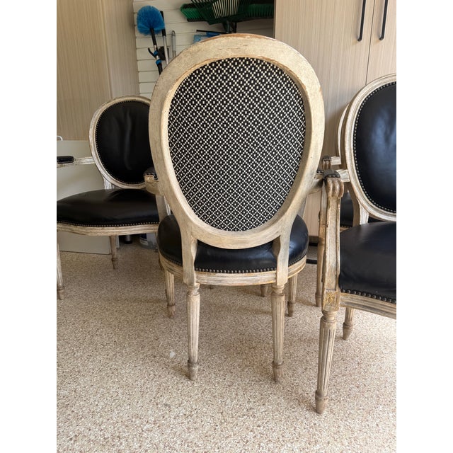 French 1980s Set of 6 Louis XIV Style Chairs For Sale - Image 3 of 6