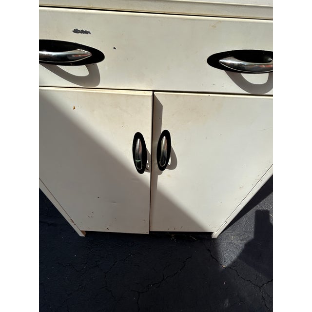 Vintage White Enamel Metal Kitchen Hutch Cabinet With Open Shelving For Sale - Image 4 of 9