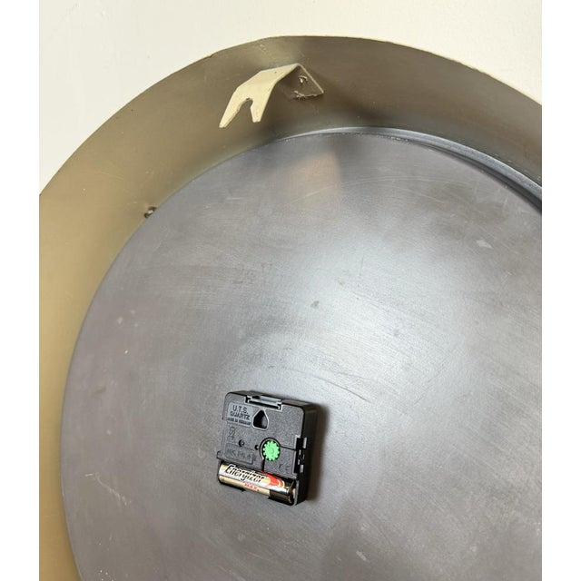 Large Brown Industrial Factory Wall Clock from Pragotron, 1960s For Sale - Image 15 of 17