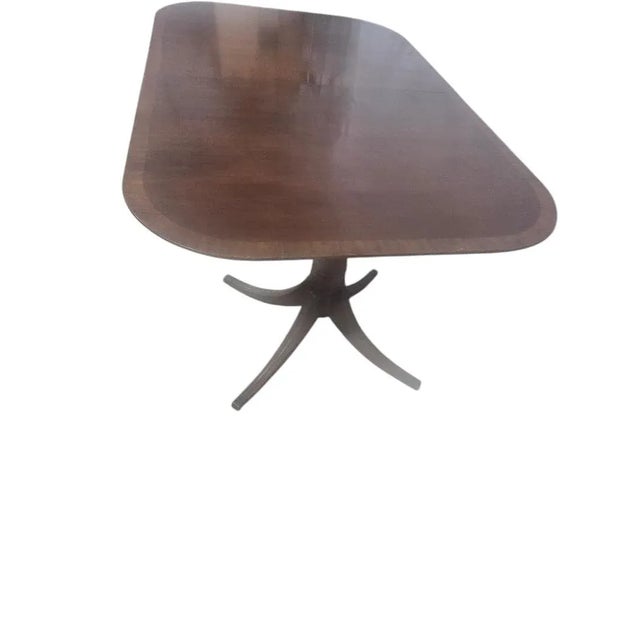 Refinished Late 20th Century Duncan Phyfe Style Mahogany Double Pedestal Dining Table For Sale - Image 4 of 17