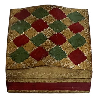 Italian Florentine Green Red and Gold Hinged Lid Trinket Box For Sale
